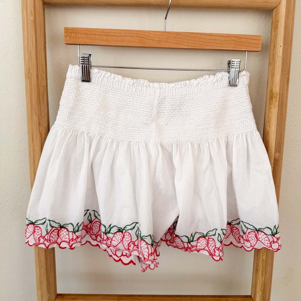 Joie Sleep Shorts Women’s Small White Strawberry Embroidered Smocked Cotton